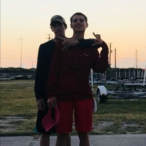 Meet your Posher, Devin